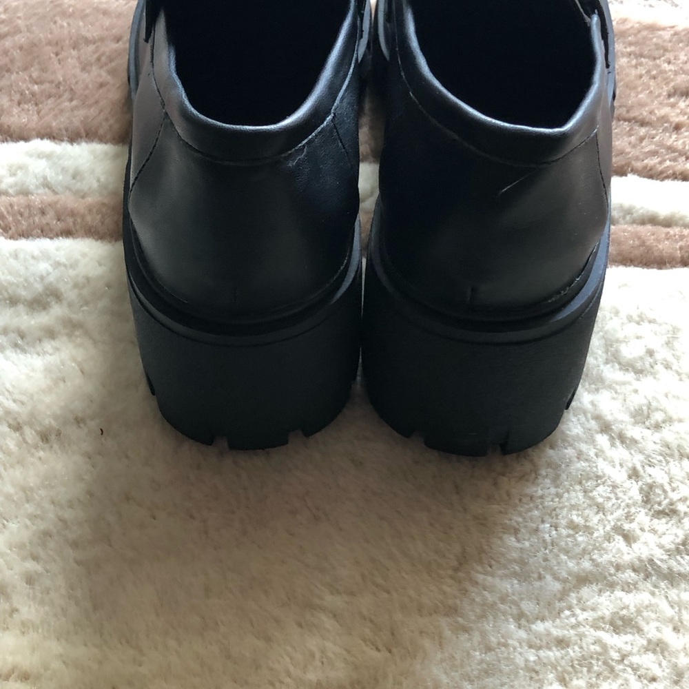 Brand new Cushionair black shoes - Picture 2 of 5